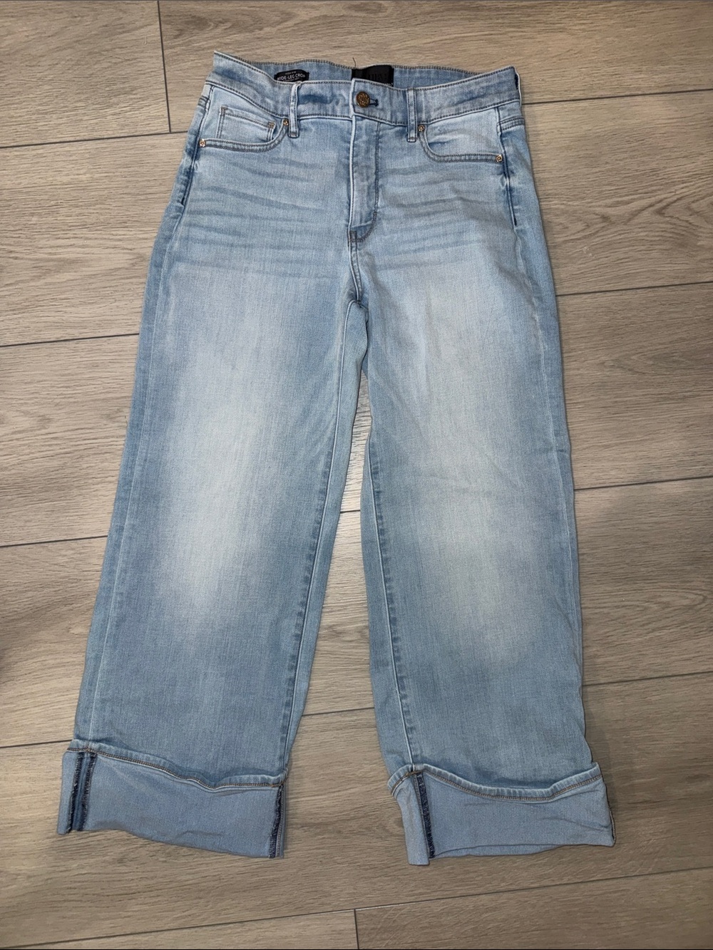 White House Black Market Light Wash Straight-Leg Jeans